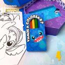 Vista lateral da caixa boné de atividades Lilo e Stitch mostrando os acabamentos artesanais