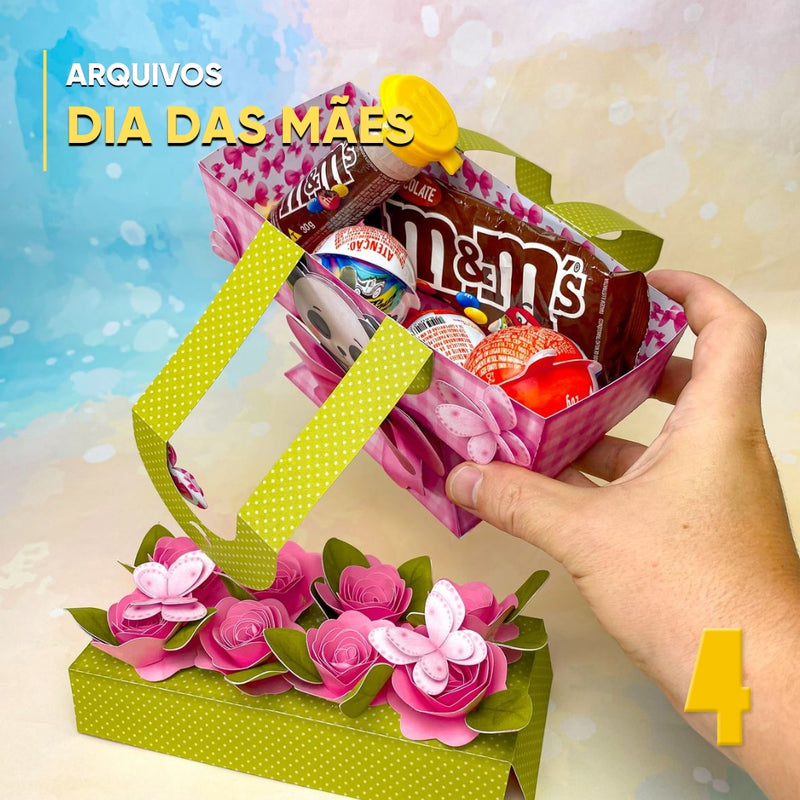 Caixa cesta de flores aberta com interior decorado e recortes florais