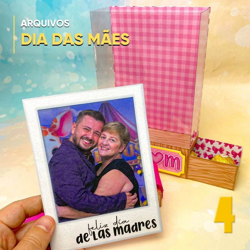 Detalhe frontal da caixa porta-retrato com moldura decorada e recortes precisos