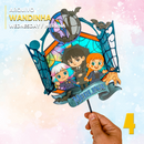 Detalhe frontal do caketopper Wandinha mostrando recortes precisos e estilo gótico elegante