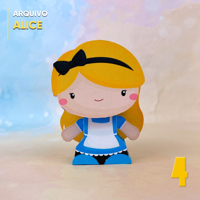 Papertoy Alice inspirado em Alice no País das Maravilhas com design delicado e colorido