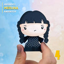 Papertoy Wandinha – Modelo