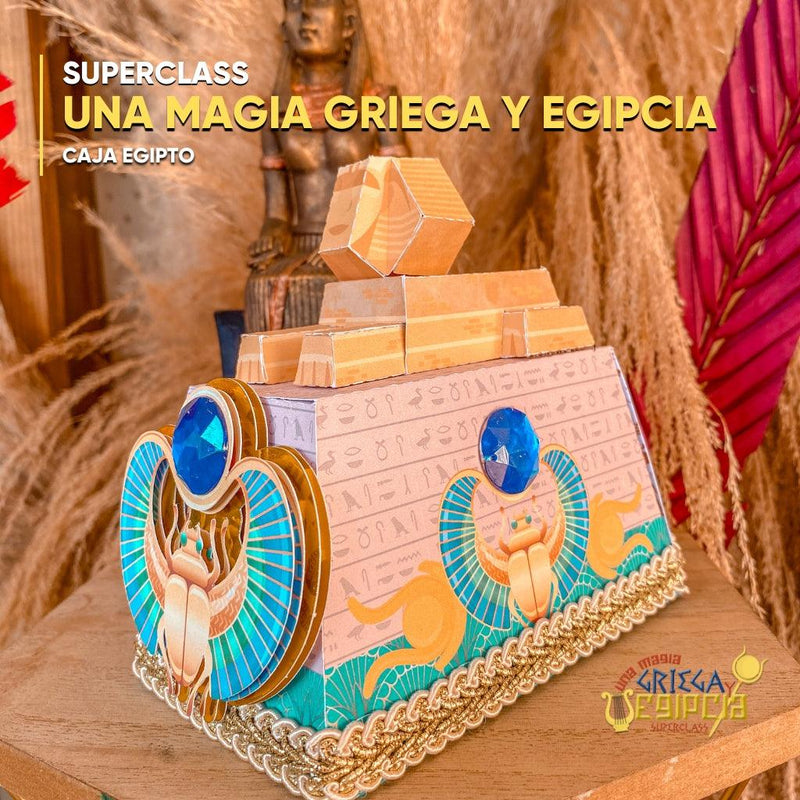 Conjunto de elementos visuais da SuperClass Uma Magia Grega e Egípcia com símbolos, deuses e ornamentos históricos